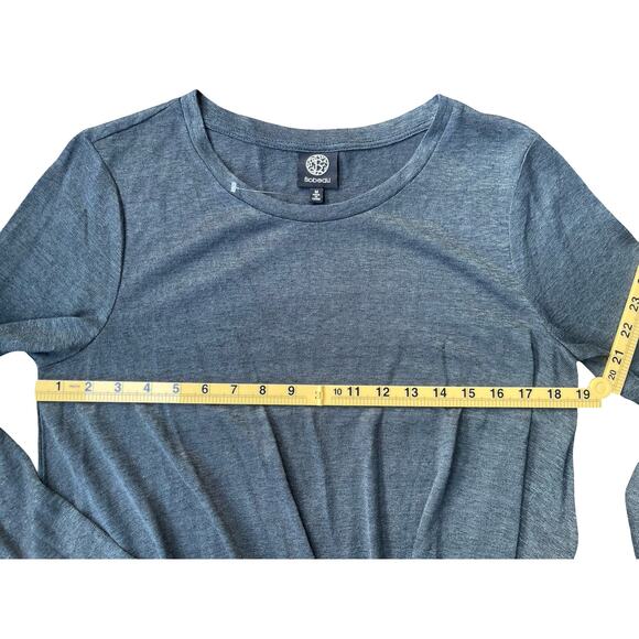 Bobeau Lightweight Twist Hem Top Gray Long Sleeve - Size Medium - Picture 4 of 9
